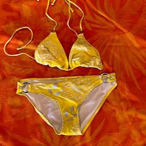 NWOT Yellow, white & silver bikini